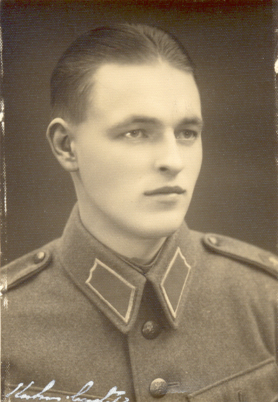 Aarne Rautio army photo