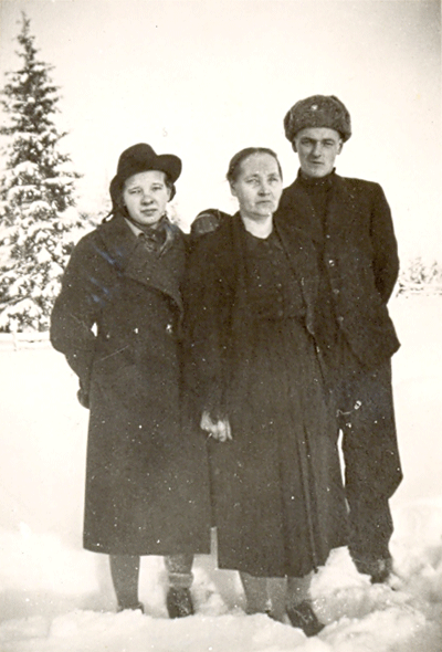 Aino, Fiia and Aarne Rautio